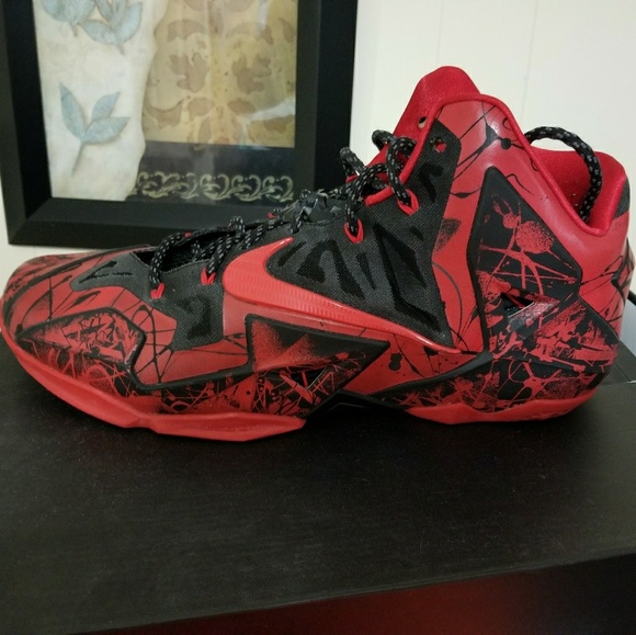 lebron james customize shoes